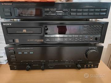 stereo con casse acustiche