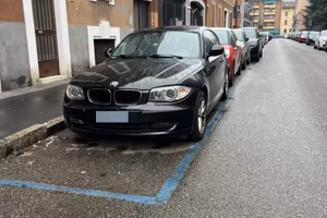 BMW Serie 1 E81 116D