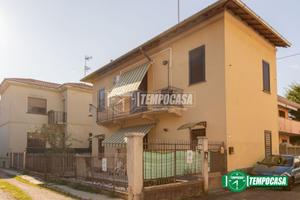 CASA INDIPENDENTE SU DUE LIVELLI A SAN MICHELE