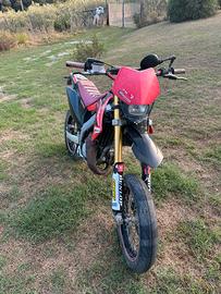 hm 50