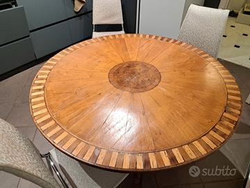 Tavolo antiquariato fiammingo