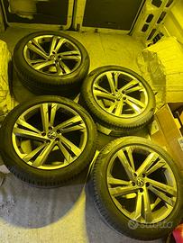 Cerchi + gomme VW 255/45 19 100V