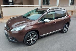 Peugeot 2008 1.6 HDi 90 Cv Allure