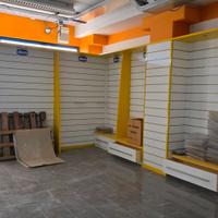 scaffali da negozio  componibili verticali 