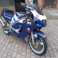 Suzuki GSXR 600 strad