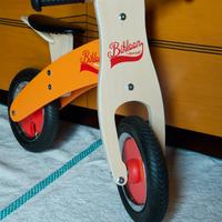 Bici senza pedali Bikloon di Janod in legno