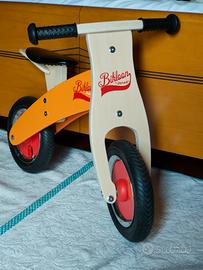 Bici senza pedali Bikloon di Janod in legno