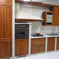 Cucina stile classico in legno