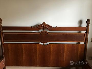 Letto matrimoniale in legno