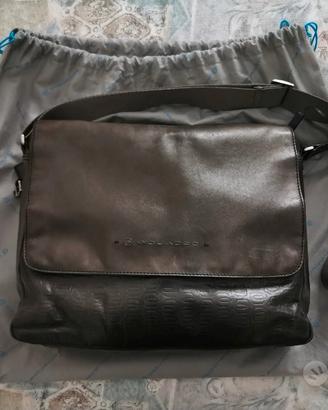 Borsa Messenger Piquadro in pelle 