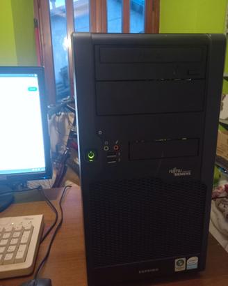 Computer Desktop Fujitsu P2530