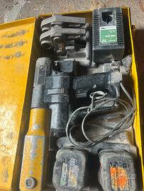 Pinzatrice per multistrato