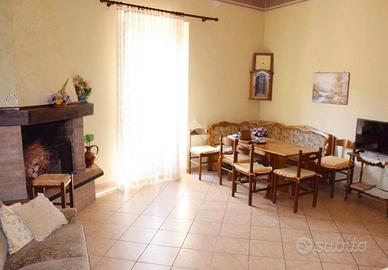 4 LOCALI A SCURCOLA MARSICANA