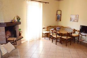 4 LOCALI A SCURCOLA MARSICANA