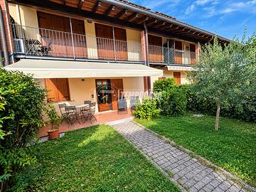Villa a Schiera a Sesto Calende 3 locali