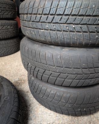 3 + 1 gomme e cerchio auto
