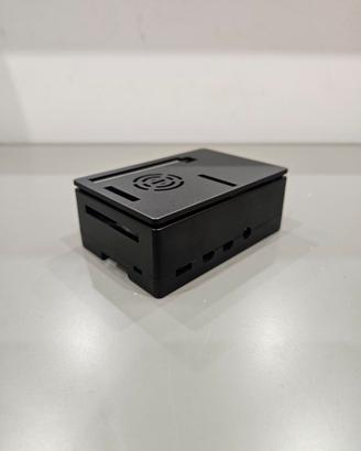 Case per Raspberry pi4 con dissipatori e ventola