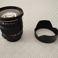 obbiettivo grandangolare Sigma per Pentax 17-50