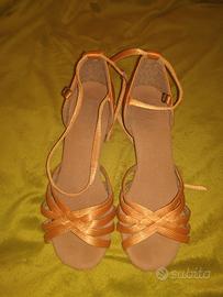 (VENDUTE) Scarpe da ballo Latino americano n.38