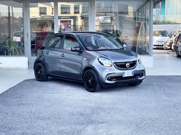 smart forFour 0.9 Benzina 90CV E6 Automatica Neo -