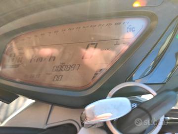 MV Agusta Brutale 800 - 2013