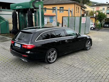 Mercedes benz 220e sw Premium plus
