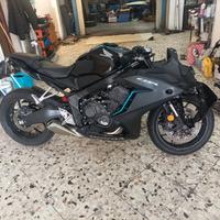 smembro per ricambi HONDA CBR650R 2023