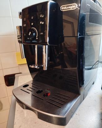 Macchina Caffè DeLonghi espresso Automatica 
