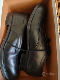 Scarpe in vera pelle