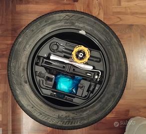 Ruotino con attrezzi BRIDGESTONE 185/65 R15 88Y