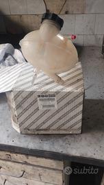 Vaschetta di espansione del liquido refrigerante