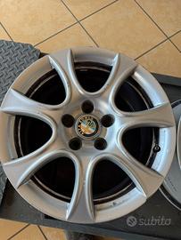 Cerchi alfa romeo giulietta da 16 pollici