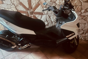 Permuto con auto Gilera nexus 500