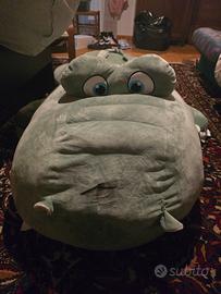 coccodrillo gigante di peluche