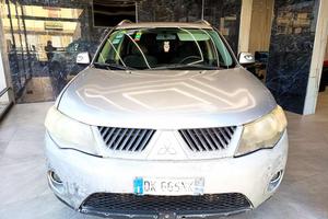 MITSUBISHI Outlander 2.0 DI-D Invite DPF