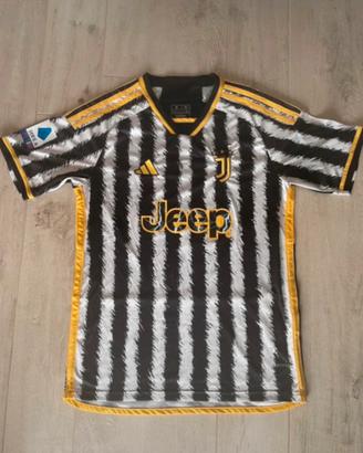 Maglia Juventus 2023/24 Chiesa