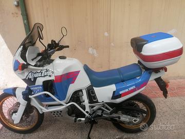 Honda XRV 750 Africa Twin - 1992