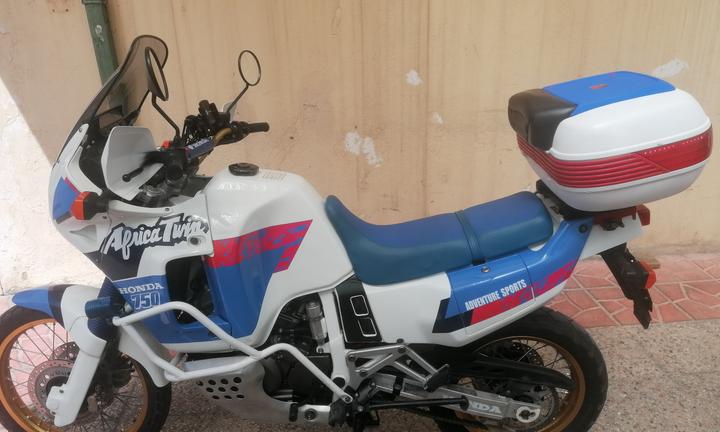 Honda XRV 750 Africa Twin - 1992