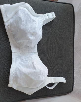 Reggiseno bianco tg.6 