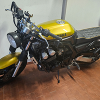 Cafè Racer base fzs600 del 2000