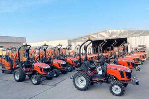 Trattore TAFE 19cv 4x4, Motore Mitsubishi