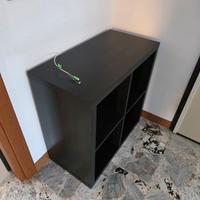 Mobiletto Ikea modello Kallax colore nero