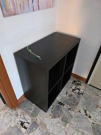 Mobiletto Ikea modello Kallax colore nero