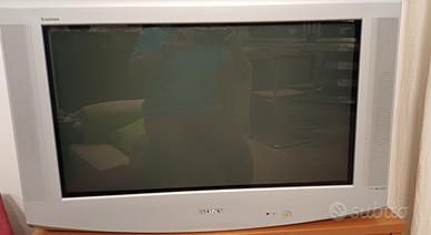Sony Trinitron 32 pollici adatto videogiochi