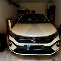 Volkswagen Taigo R-Line 150CV Automatica