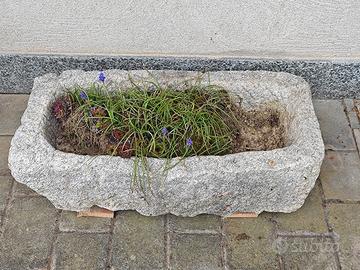 Vasca/lavandino in pietra 