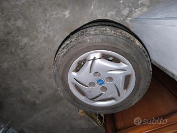 Gomme per fiat 600