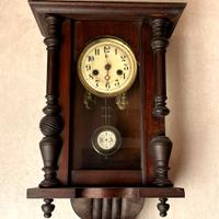 Orologio a pendolo da muro