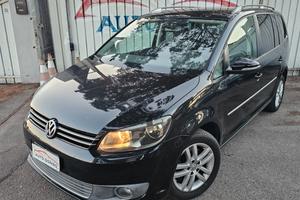 Volkswagen Touran 2.0 TDI 140 CV Highline 7 POSTI