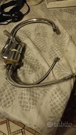 rubinetto per lavello perfettamente funzionante 